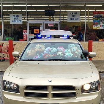 Cruiser-jammed_2022 at Family Dollar_Fall Rock_ClayCoNews